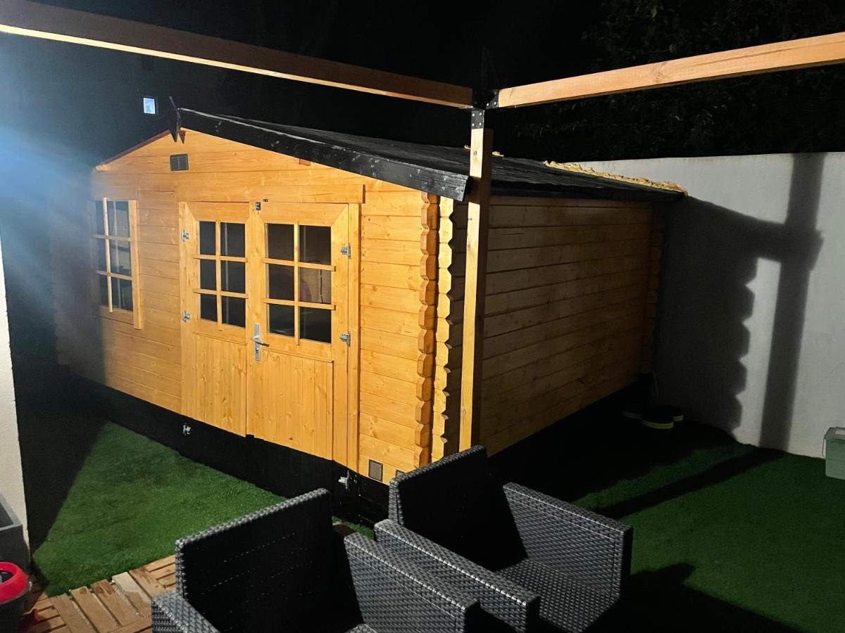 Chambre Agreable Avec Jacuzzi Marselha Exterior foto